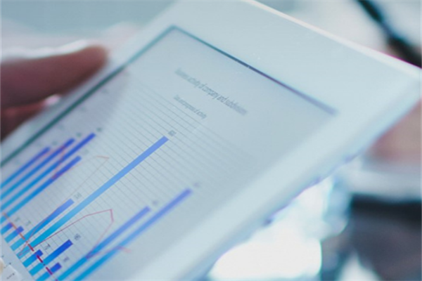 競(jìng)馳軟件 專(zhuān)注軟件研發(fā)與銷(xiāo)售，驅(qū)動(dòng)企業(yè)數(shù)字化轉(zhuǎn)型